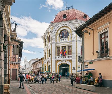 Acompañantes Quito