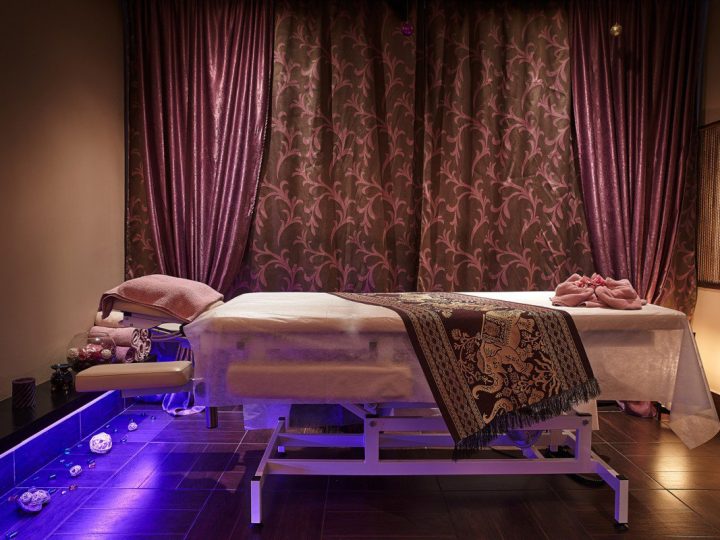 Vagas para massagistas eróticas num salão de spa Espanha