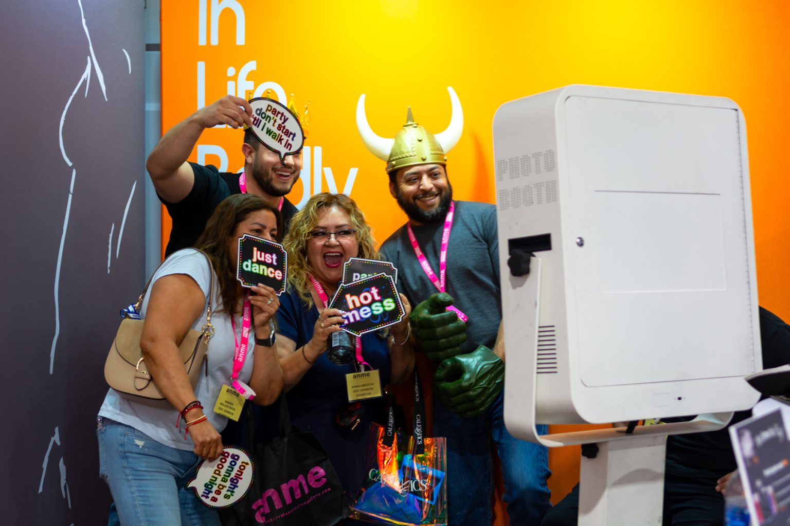 Exploring the World of Adult Industry Events { +VIDEO }