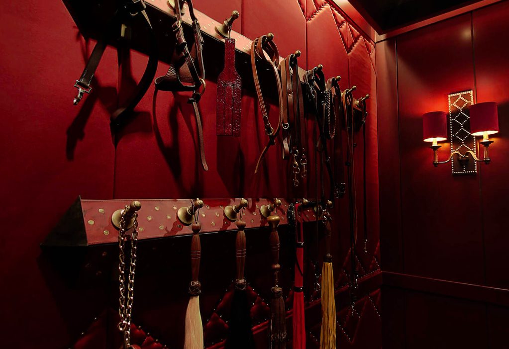 Accessorizing Your BDSM Dungeon