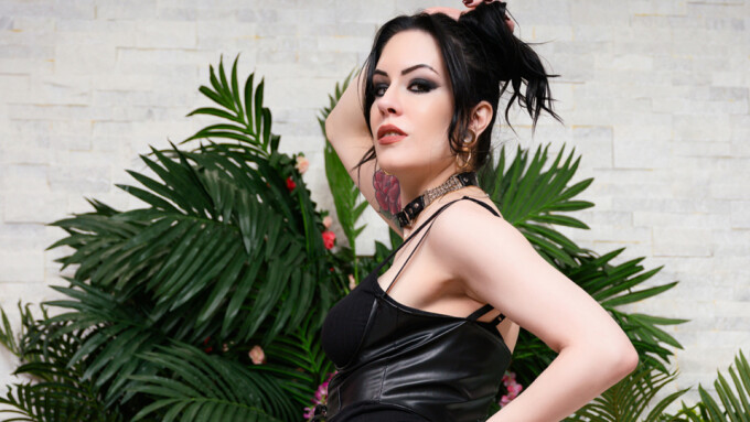 “It Got Messy, It Got Intense”: Anna de Ville on Her Explosive ‘Hookup Hotshot’ Scene