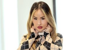 Linda Lan Unleashes a Seven-Scene Blitz, Conquering Everything From Legacy Studios to VR