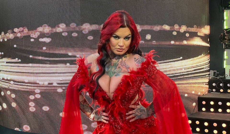Seeing Red: Sabien DeMonia’s Fiery Victory at the Bucharest Summit Awards