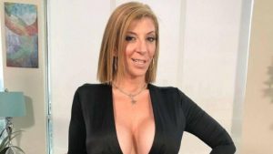 Sara Jay Puts Her Heart and Brand Behind a Cause: Partners With Ishtar Collective to Help Sex Workers